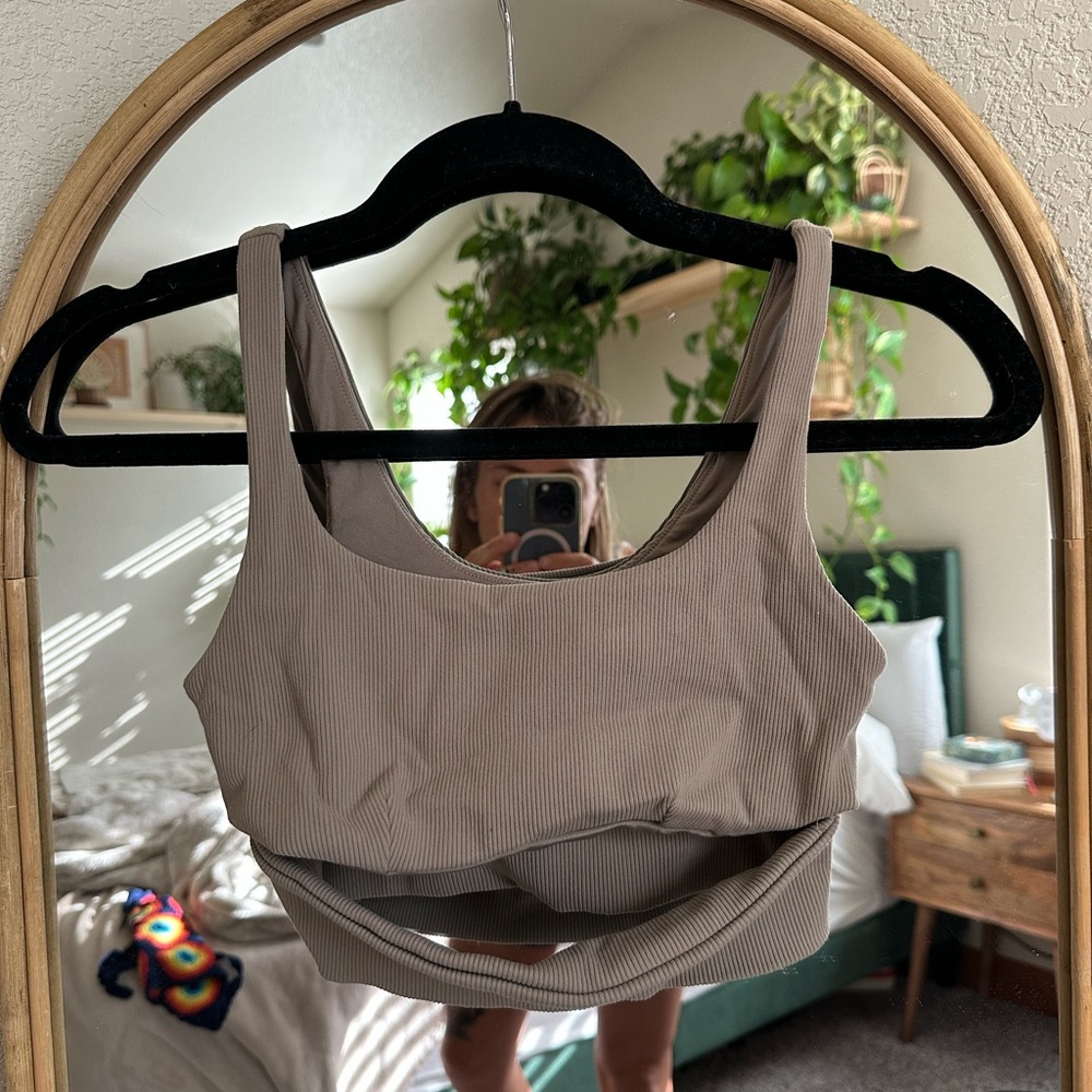 Alo Women's Tan Top